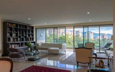 High Floor El Poblado Apartment With Absolutely Breathtaking Views Close to Popular University