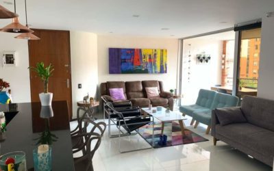 Well Located Four Bedroom El Poblado Apartment With Nice Balcony and Low Monthly Fees
