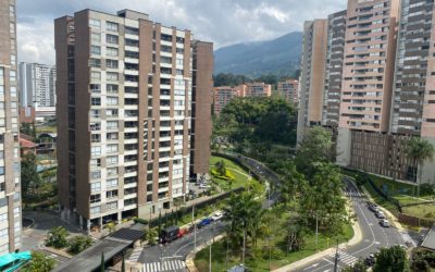 Like New 13th Floor Envigado Condo With Low Fees, Large Balcony and Cool Pool