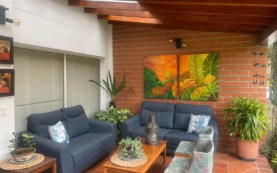 Three-Level Gated Community Home In San Lucas Surrounded By Tropical Nature and Walkable to Nearby Supermarket