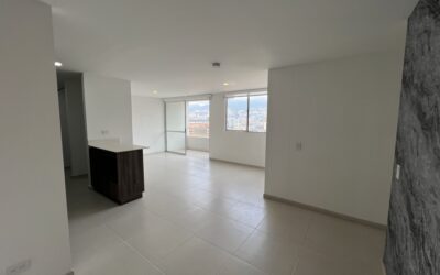 High-Floor 3BR El Poblado Apartment With Low HOA Fees and Complete Amenities