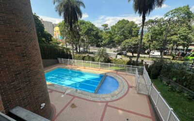 3BR Zuñiga (Envigado) Apartment With Low HOA Fees and Amenities – Perfect For A Remodel