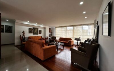 Low Cost Per M2, 3BR El Poblado Apartment With Opportunity To Remodel