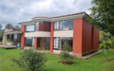 Massive 7BR Home In Popular Gated Community Home Of El Retiro With High Ceilings and Stunning Views
