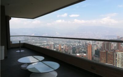 4BR El Poblado Penthouse with Incredible Views Near El Tesoro