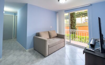 Low Carrying Costs: Turnkey 3BR Castropol Apartment in El Poblado with Pool and Gym