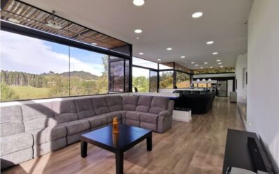 5BR House in Alto de Las Palmas (Envigado) – Private Community Of 18 Houses With Extensive Green Areas and a Jacuzzi