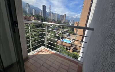 Near Penthouse 3BR Los Balsos (El Poblado) Apartment With Sky-High Views and Community Pool